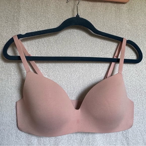 Victoria's Secret Pink Seamless Bra Intimates - Picture 1 of 10